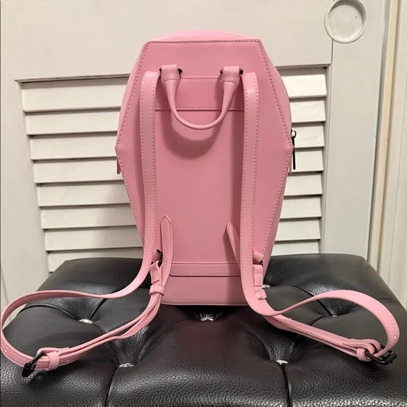 Pink Faux Leather Black Metal Pin Collector Coffin-Shaped Backpack Like New - Picture 4 of 8